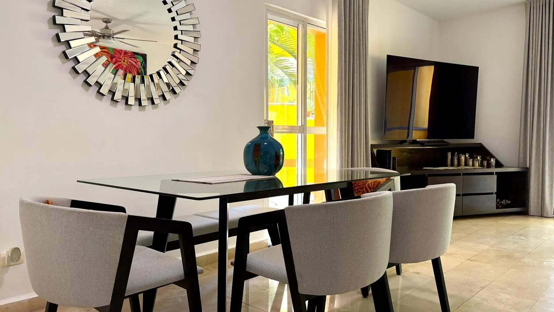 Apartment A Hideaway In Playacar - Private, Comfortable And Chic Playa del Carmen