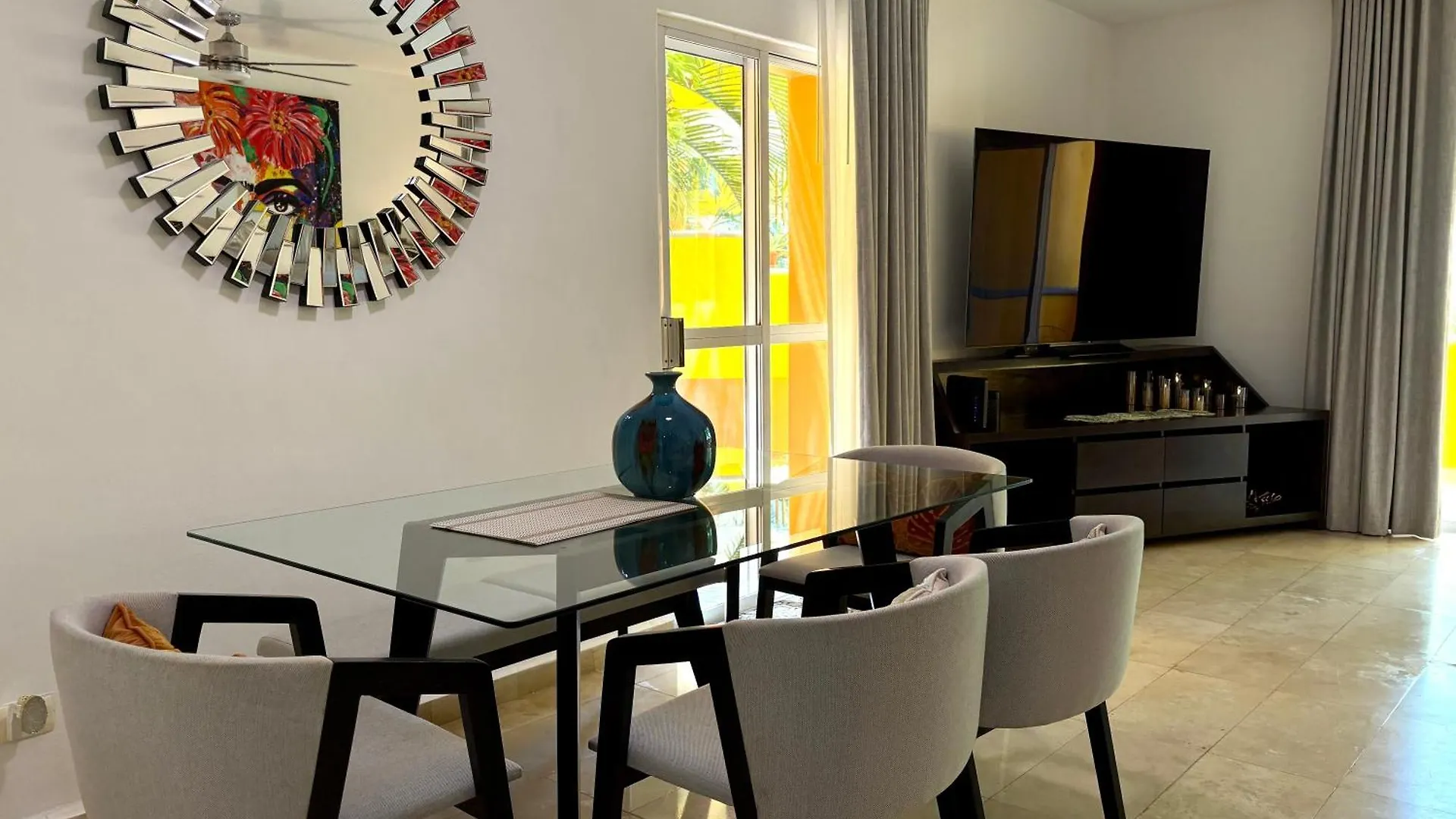 Apartment A Hideaway In Playacar - Private, Comfortable And Chic Playa del Carmen Mexico
