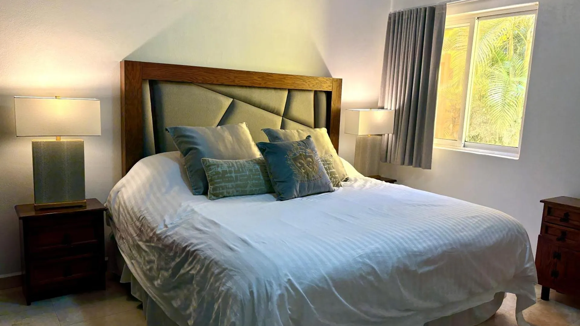 Apartment A Hideaway In Playacar - Private, Comfortable And Chic Playa del Carmen