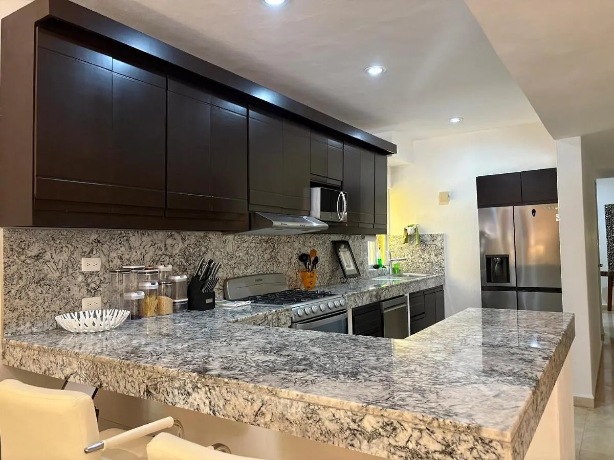 A Hideaway In Playacar - Private, Comfortable And Chic Плая-дель-Кармен 0*,