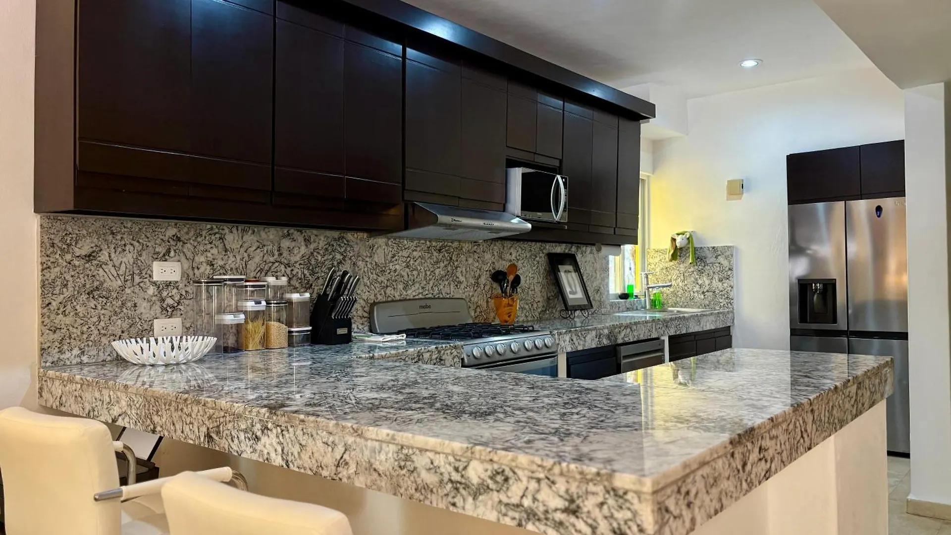 A Hideaway In Playacar - Private, Comfortable And Chic Плая-дель-Кармен