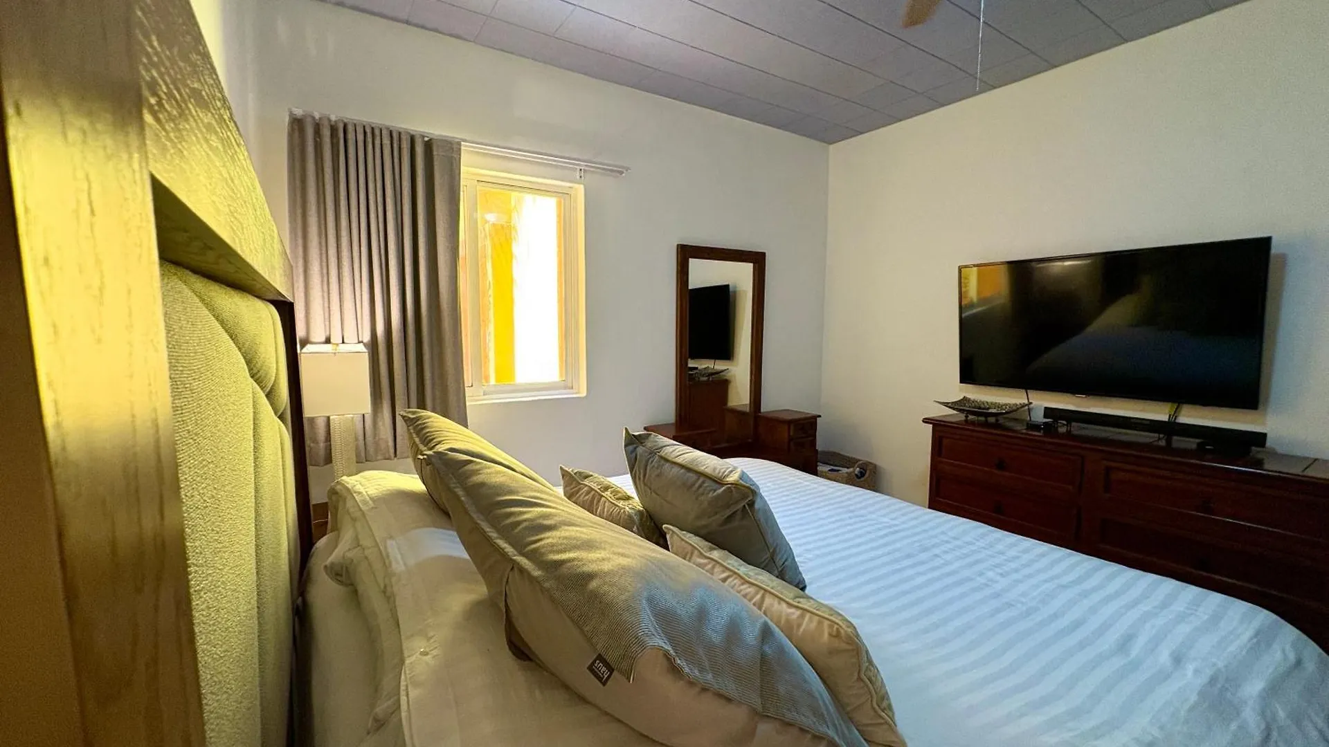 A Hideaway In Playacar - Private, Comfortable And Chic Плая-дель-Кармен Мексика